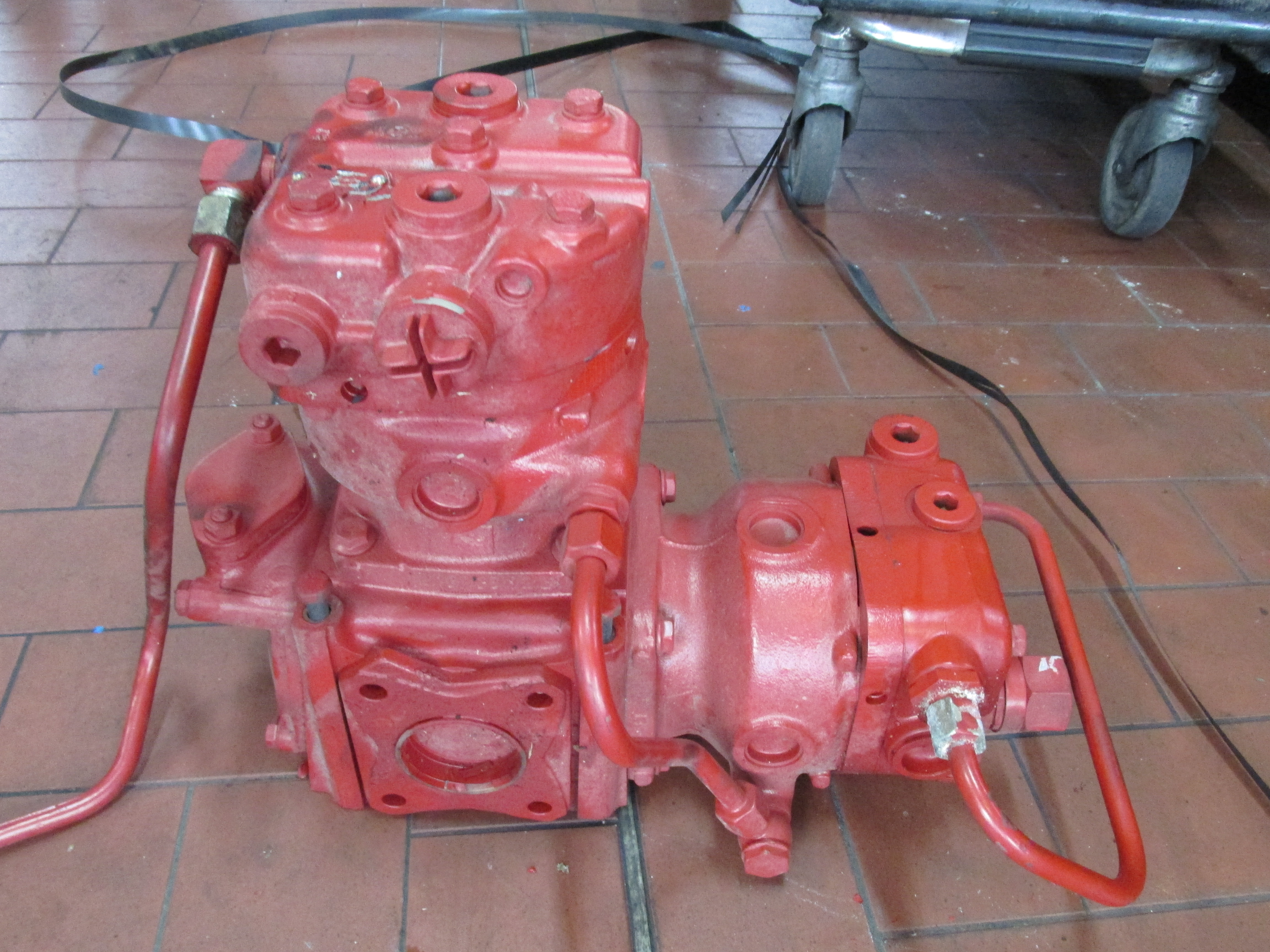 MAN V Kompressor Luftpresser Air Brake Comkressor